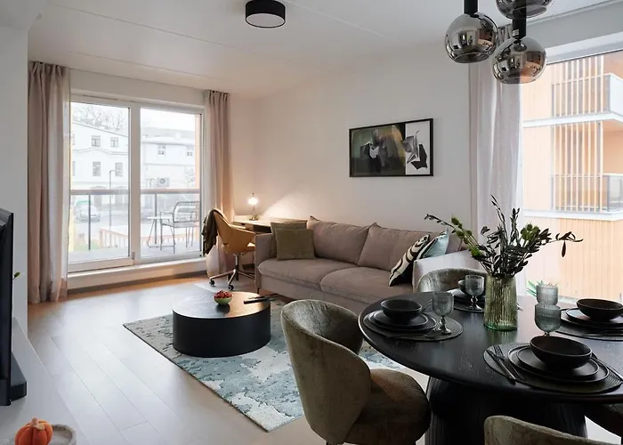 Kotzebue - Sleek & Moody, Dark & Black Apartment