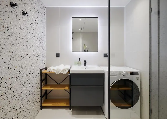 Kotzebue - Sleek & Moody, Dark & Black Apartment