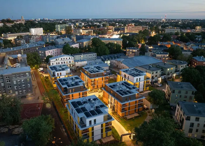 Kotzebue - Sleek & Moody, Dark & Black * 탈린